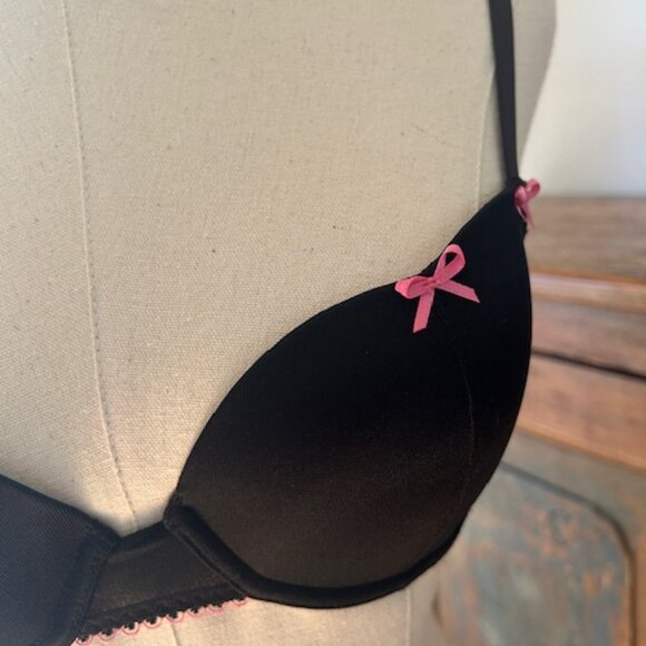 Vintage Betsey Johnson Black Bra 34B - Picture 5 of 11